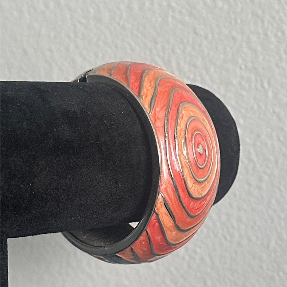 Vintage Enameled Coral Pink Orange Swirl Silver Cuff Bangle Chunky Bracelet